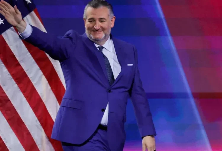 Crowd erupts in threats during Ted Cruz’s GOP speech: ‘He should be shot!’