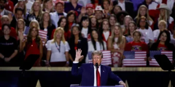 Trump leads GOP convention in pledge to ‘cheat’ in midterms: ‘So help me God!’