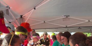 At This French Marathon, Runners Make Pit Stops for Wine and Oysters