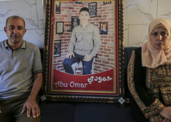 Viral photo gives Gaza family a bittersweet glimpse of their missing son