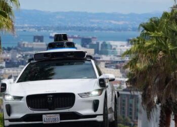Waymo pulls over, calls cops on juvenile riders who had ‘ghost gun,’ authorities say