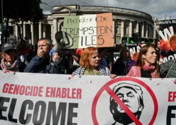 Humiliation for Trump as Ireland flocks to the streets with enormous and lewd balloons