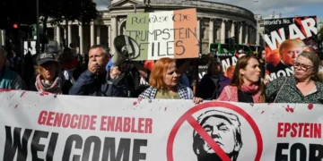Humiliation for Trump as Ireland flocks to the streets with enormous and lewd balloons