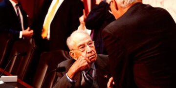 Aging Congress Is Completely Ill-Equipped to Regulate AI, or Seemingly Even Understand It