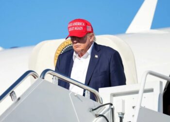 Unprecedented Trump move ‘a big tell’ of underlying fear: expert