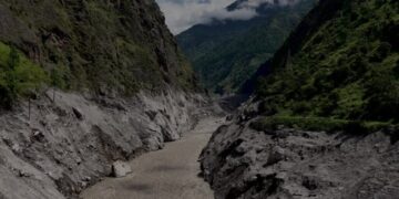 Along Himalayan Floods’ Path, Wiped Out Towns and Mounting Grief