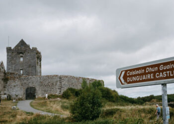 An Irish Castle Keeps a Piece of a Times Reporter’s Past