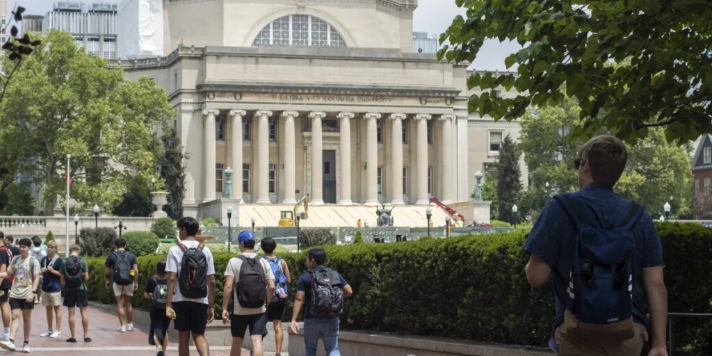 The rich are learning how to look less rich on their children’s college applications