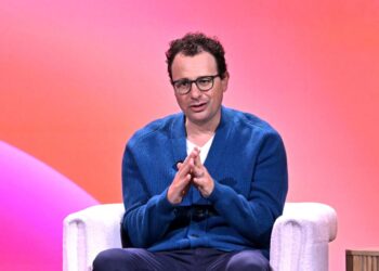 Top AI leaders unite to warn the technology is advancing too fast