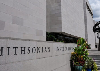 How the Smithsonian Might Choose Its Next Leader