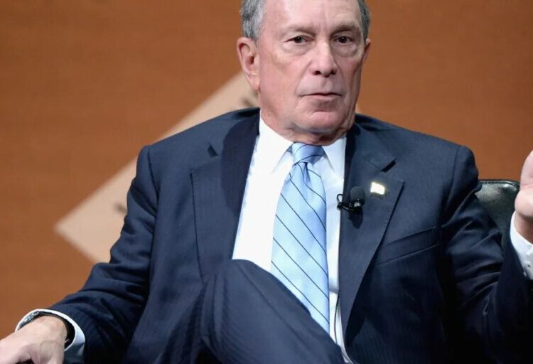 Billionaire Mike Bloomberg was fired after dedicating 15 years of his career to Salomon Brothers—the next morning, he founded his media empire