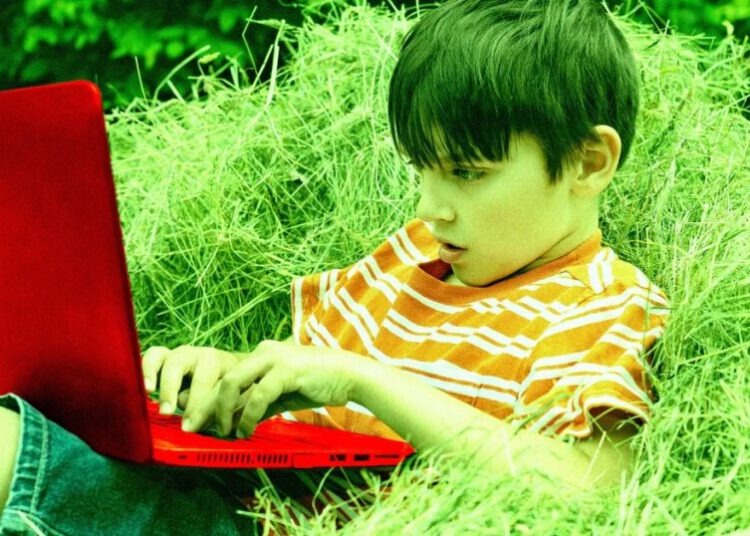 Laptop Toasts Boy