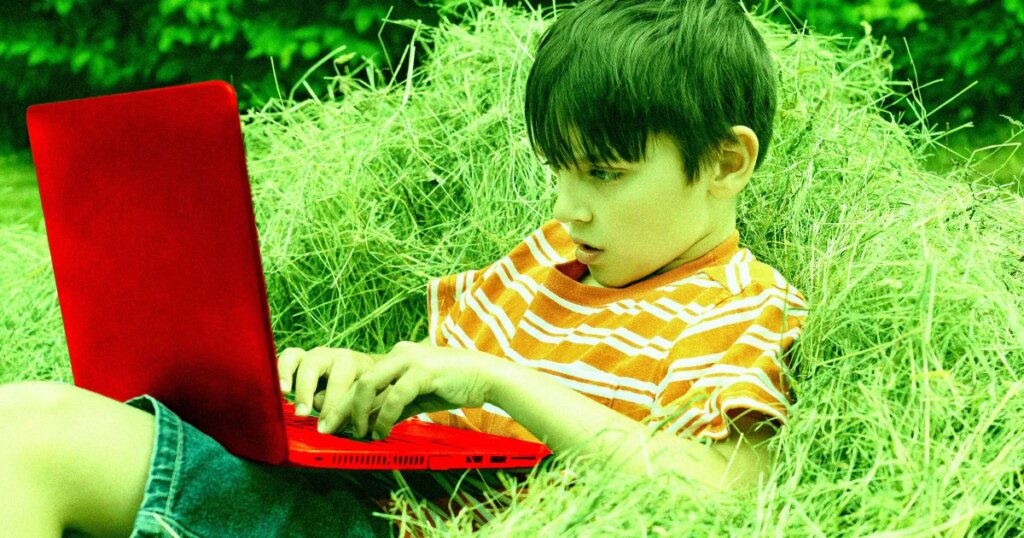 Laptop Toasts Boy