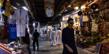 Omanis baffled by Trump’s threat to bomb their country