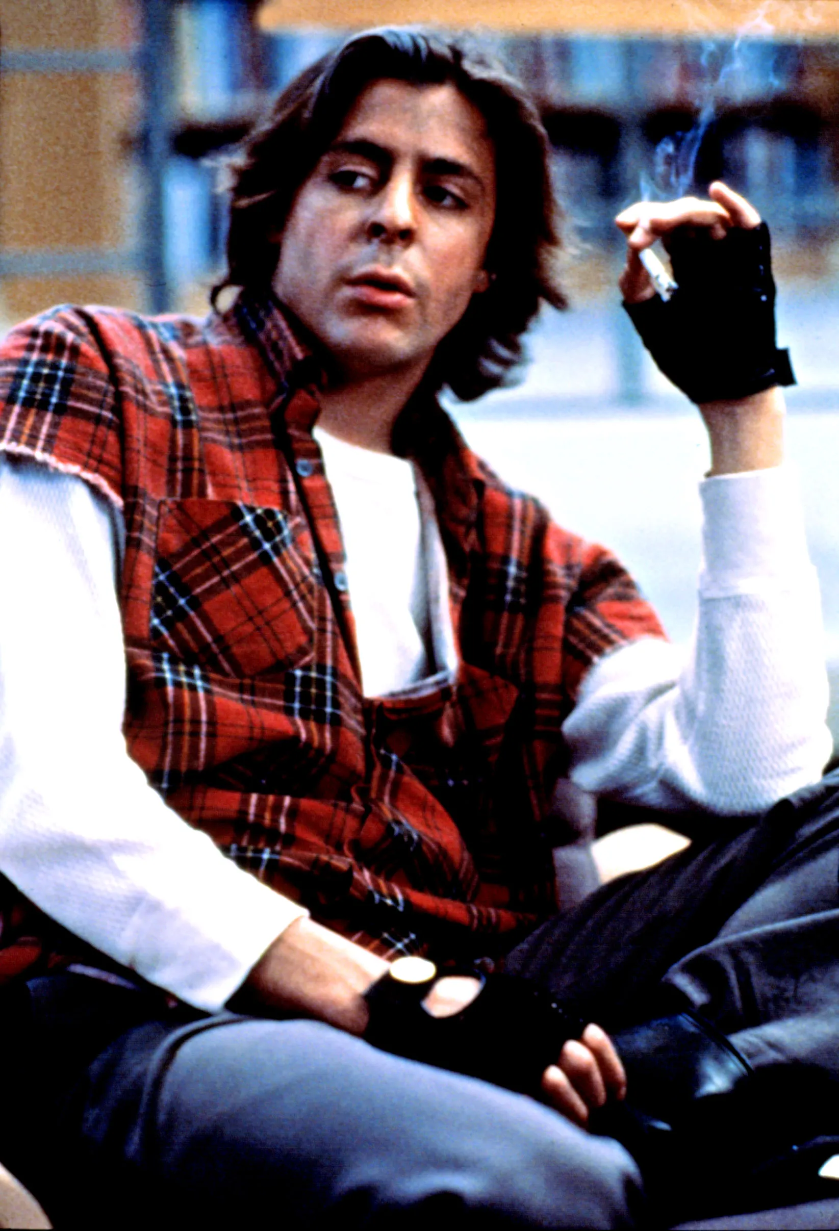 Judd Nelson smoking a cigarette in 1985 movie