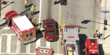 Crash involving L.A. Fire Department vehicle sends 7 to hospital