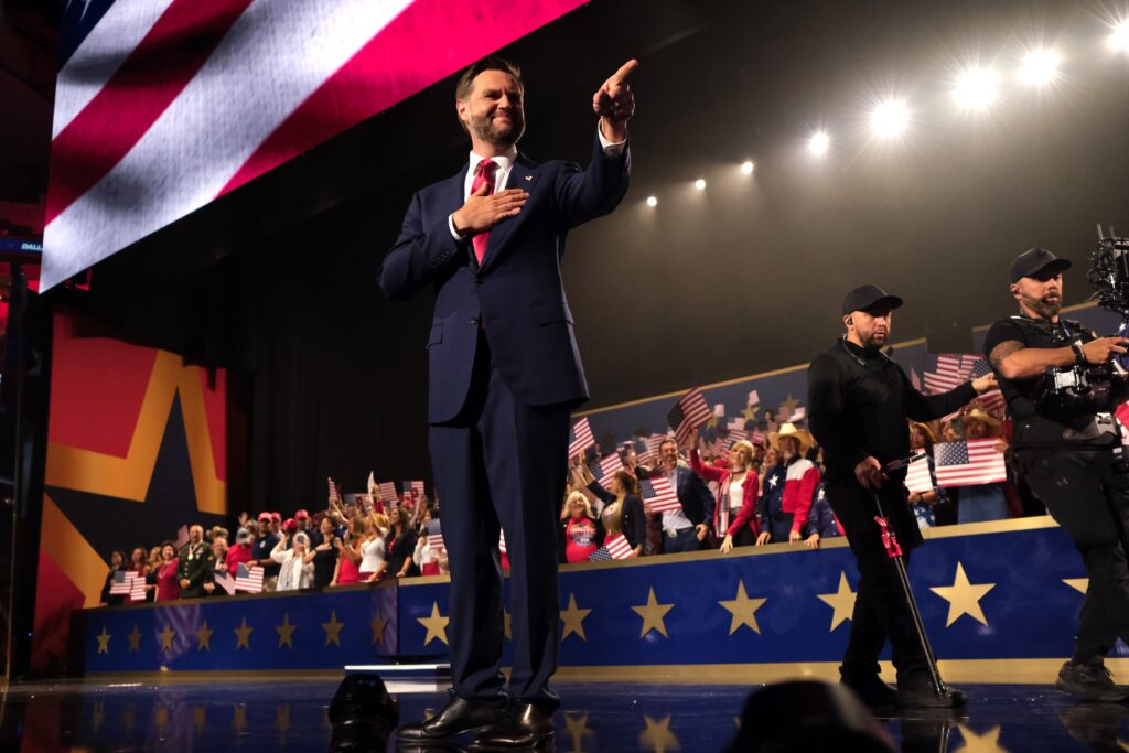 Trump, Vance open midterm campaign tour as GOP troubles deepen