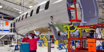 Kansas workers push back against Trump’s call to ban Canadian jet maker