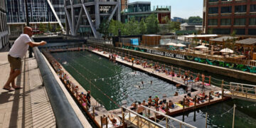 Diving Into London: 6 Places to Swim, No Matter What the Season