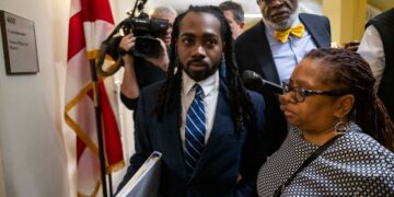 As his federal bribery trial begins, Trayon White Sr. faces another reckoning