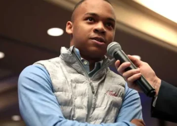 MAGA activist humiliated as he exposes self as foreign agent days after convention speech