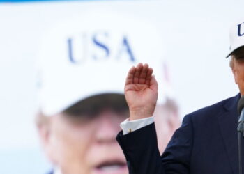 Trump Says a Smart President Is All That’s Needed to Rein In A.I.