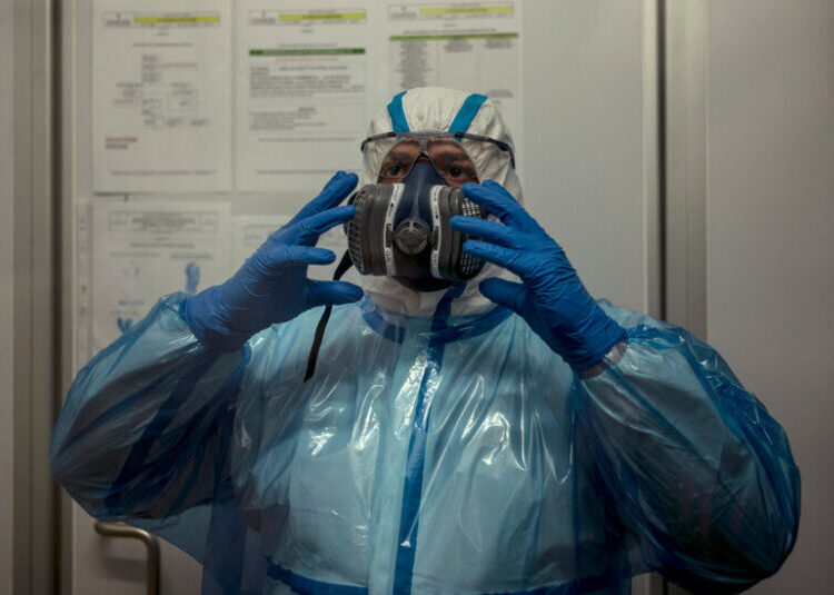 A.I. Queries From Abroad Raise Fears of a Biological Weapons Race