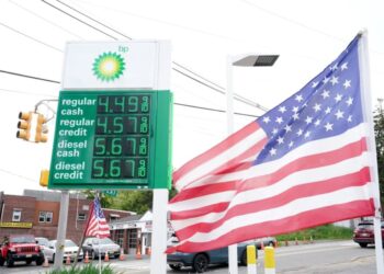 US 10-year Treasury yield briefly surges past 5% on sky-high diesel prices