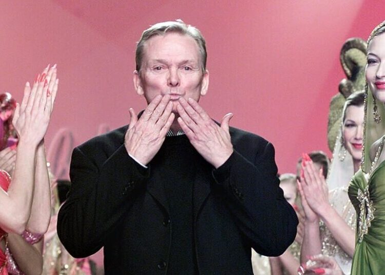 Bob Mackie, Designer Who ‘Dressed Every Spangly Woman in Show Business,’ Dies at 87