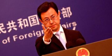 Chinese Government Dismisses Tech Billionaire Calls for an AI Slowdown as “Fear-Mongering”