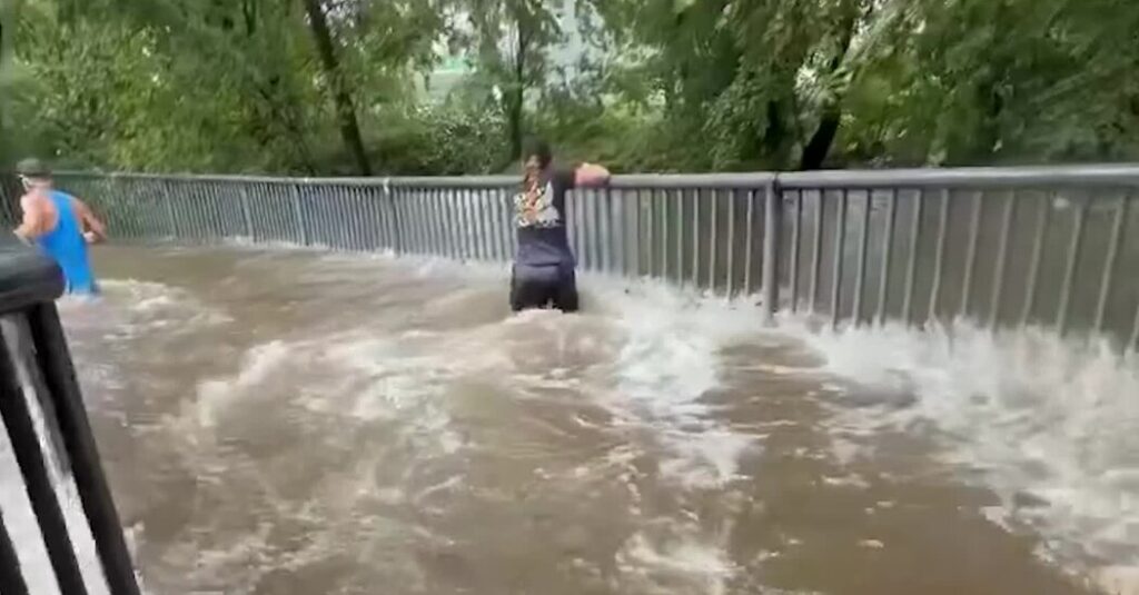 Half-Marathoners in New Jersey Wade Through Flooded Course