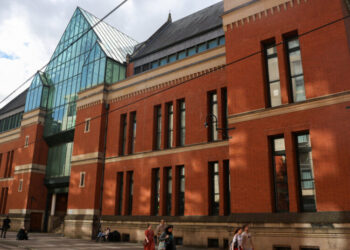 British Man Pleads Guilty to Drugging and Raping Wife Over 20 Years