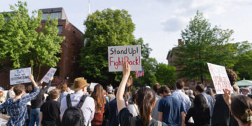 Judge Blocks Trump Rule Aimed at International Students and Journalists