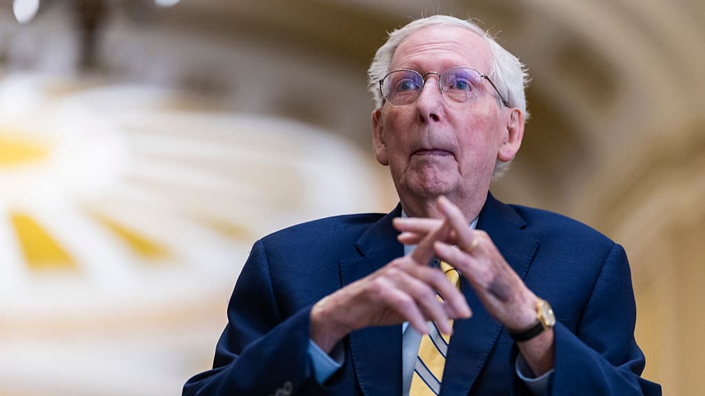 Mitch McConnell Returns to the Senate, Ending His Months-Long Absence