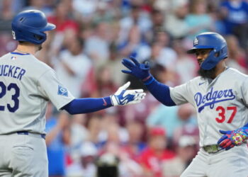 Dodgers clinch playoff berth, match MLB record for consecutive postseason trips