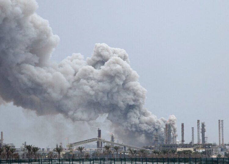 Gulf Arab States Explore New Options as U.S. Bases Fail to Deter Iran