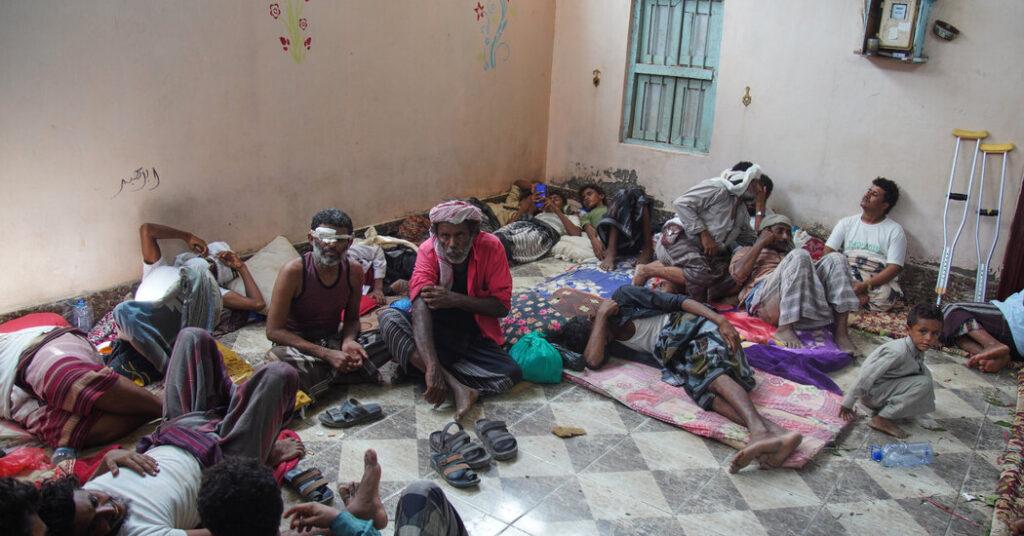 Houthis Report Deadly Saudi Airstrikes as Kingdom Issues Mass Alerts