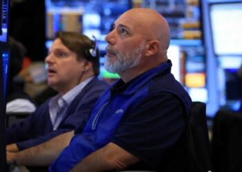 ‘Extraordinarily dire’ signs spark fears of imminent US crash: ‘This could be it’