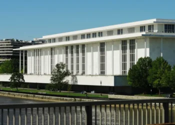 Kennedy Center board votes to shut down for renovations after Trump loses in court