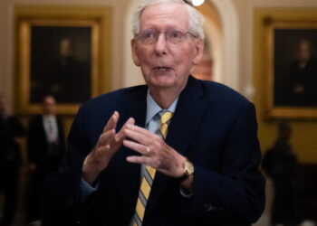 McConnell returns to the Senate for the first time since his June hospitalization