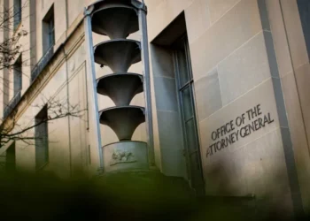 Secret DOJ push for reporter’s LinkedIn data alarms federal judges