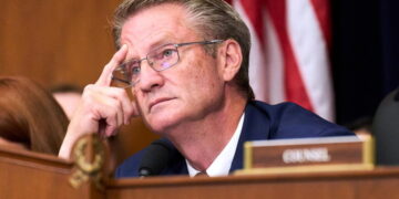Bass skips hearing on L.A. homelessness spending, calling probe politically motivated