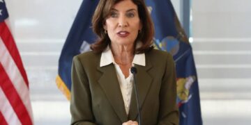 Check out the painful irony in Kathy Hochul’s $200 utility-rebate con