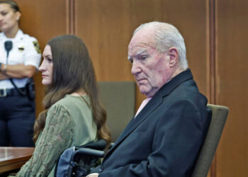 Scrutiny of Jury May Complicate Future of Lindsay Clancy Case