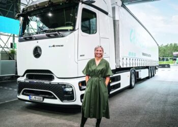 Karin Rådström is steering Daimler Truck in a new direction as the world’s biggest truckmaker faces a growing challenge from China