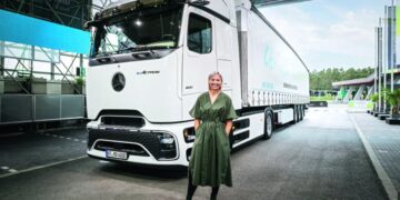 Karin Rådström is steering Daimler Truck in a new direction as the world’s biggest truckmaker faces a growing challenge from China