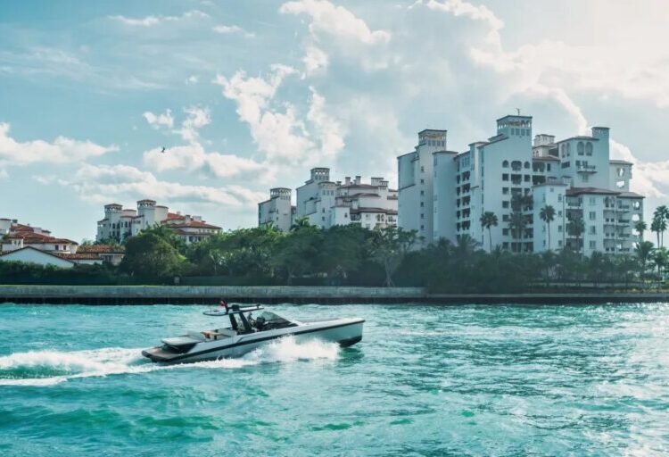 Billionaires are flocking to these 3 Florida localities—here’s how much they save in taxes