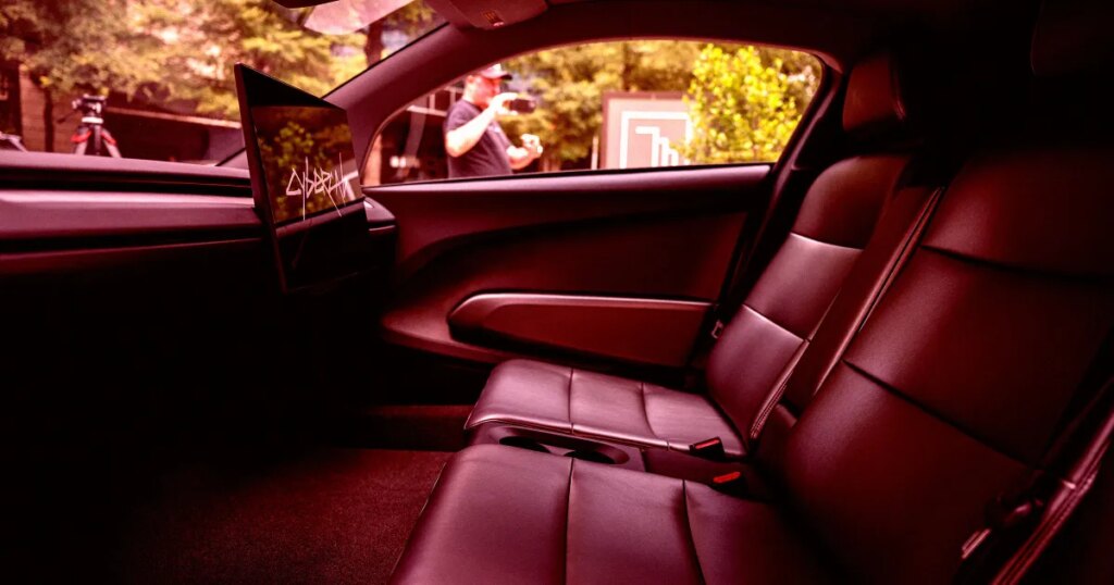 Cybercabs Are Taking Psychotic Routes That Turn Tiny Trips Around the Neighborhood Into Hour-Long Nightmares