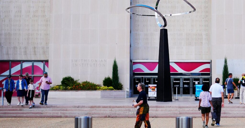 Trump Administration Outlines Plan for Signs Outside Smithsonian Museum