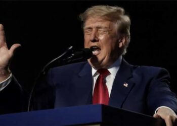 Conservatives fume as ranting Trump unravels GOP convention victories: report